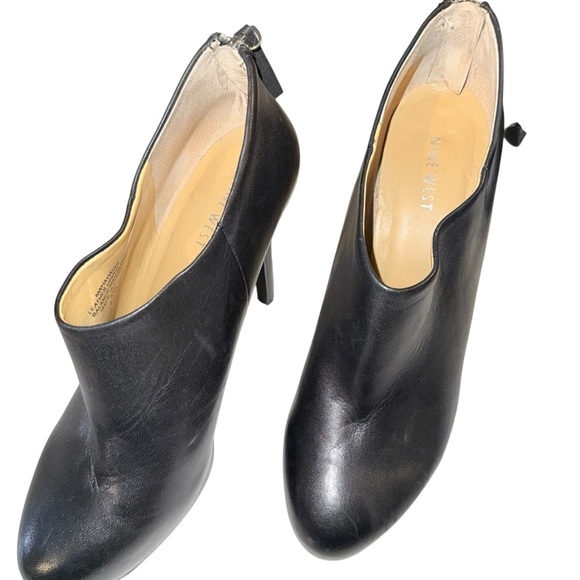 Nine West Black Heeled Ankle Boots - Picture 2 of 5
